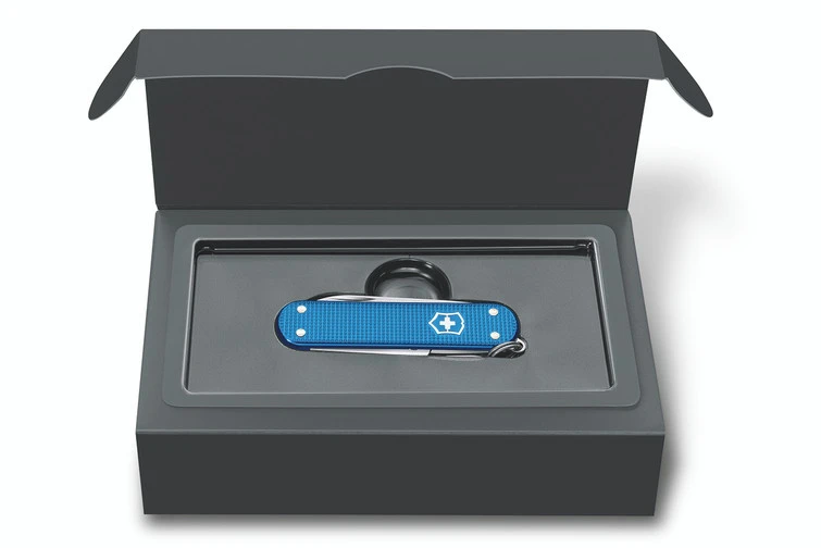 Victorinox Swiss Army Classic SD Alox - 2020 Limited Edition - Aqua Blue 4 Victorinox Swiss Army Classic SD Alox - 2020 Limited Edition - Aqua Blue - Image 4