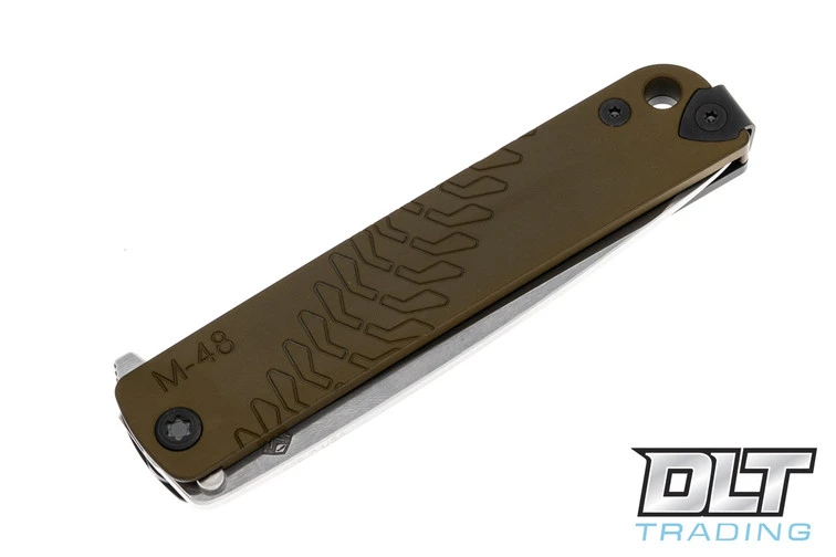 Medford M-48 - Tumbled S35VN - Yellow Aluminum & PVD Titanium - PVD Hardware & Clip 3 Medford M-48 - Tumbled S35VN - Yellow Aluminum & PVD Titanium - PVD Hardware & Clip - Image 3