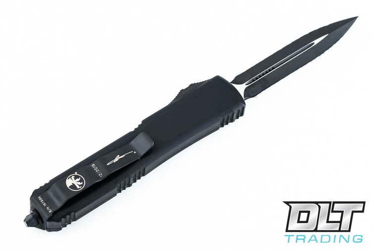 Microtech 122-D3CFT Ultratech D/E - Carbon Fiber - Black Blade 2 Microtech 122-D3CFT Ultratech D/E - Carbon Fiber - Black Blade - Image 2
